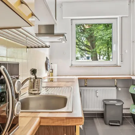 Appartement Amalfi A04 - Fur 4 P, Balkon & Smart Tv Bad Homburg vor der Höhe